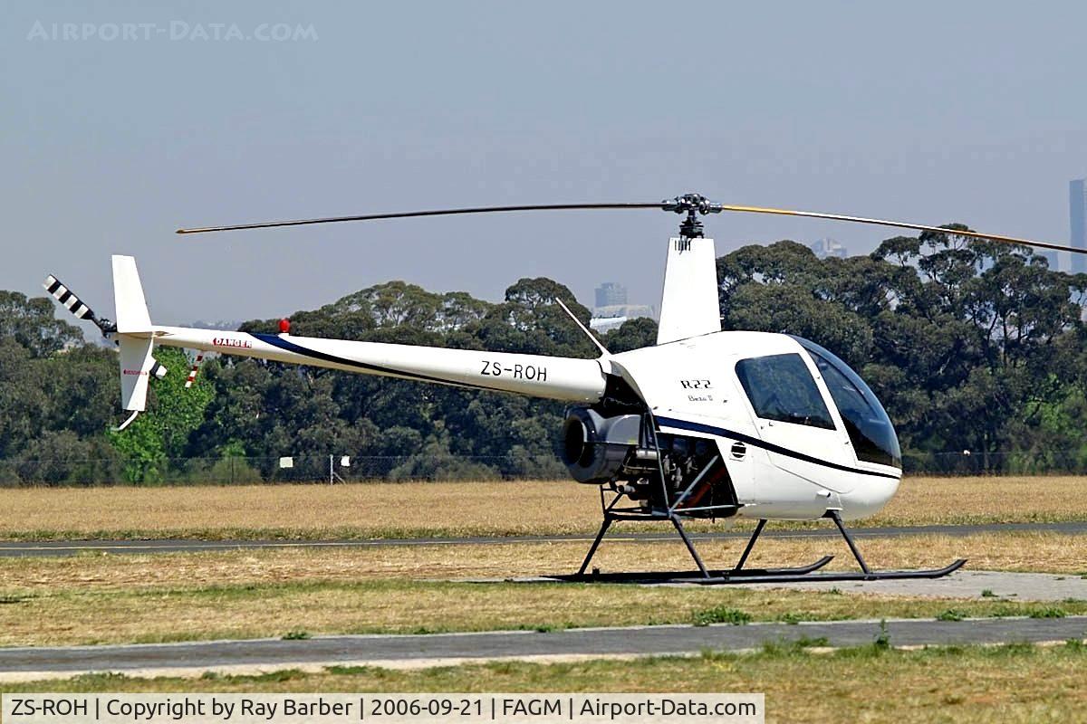 ZS-ROH, 2003 Robinson R22 Beta II C/N 3410, Robinson R-22 Beta II [3410] Johannesburg-Rand~ZS 21/09/2006