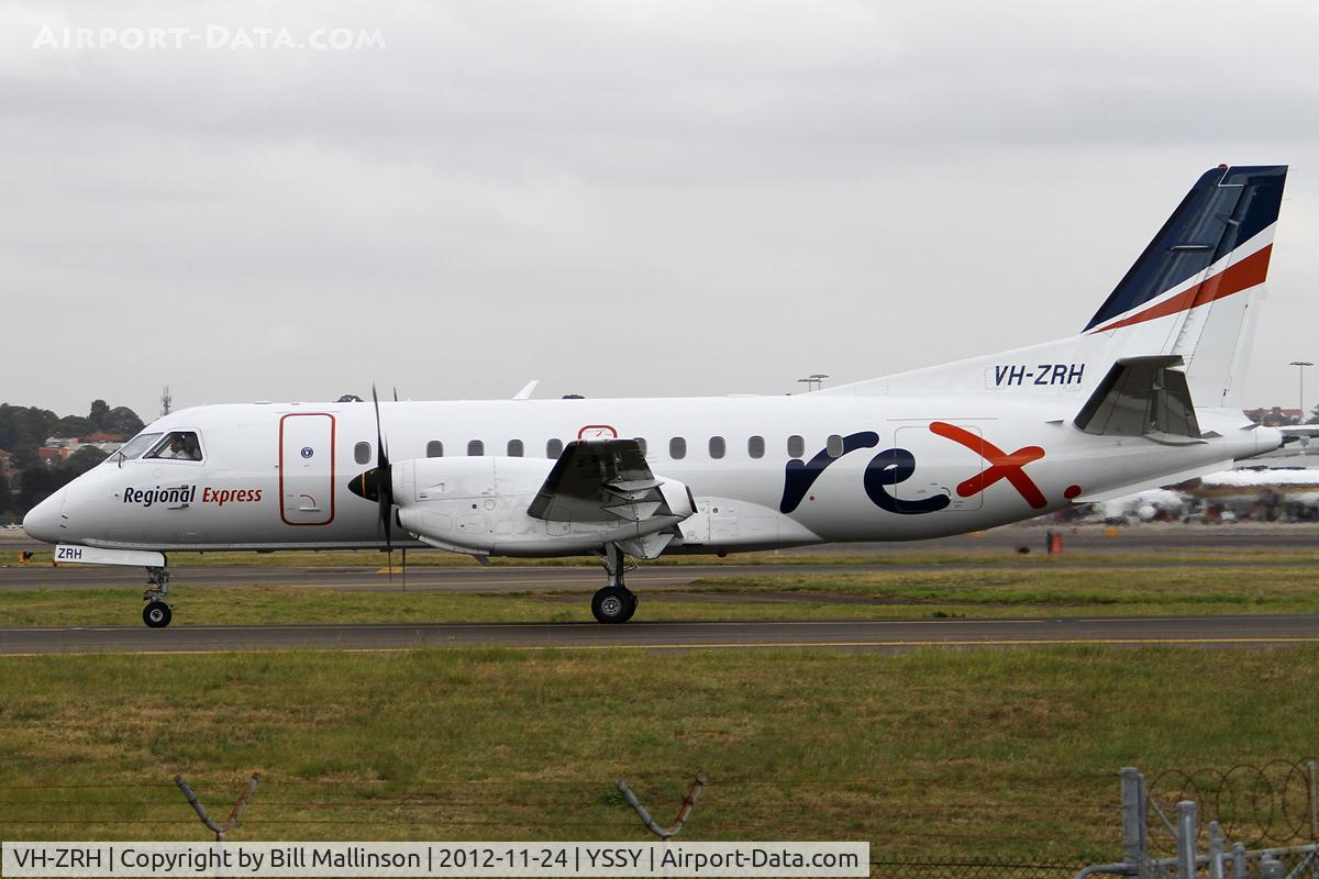 VH-ZRH, 1996 Saab 340B C/N 340B-392, taxi to 34R