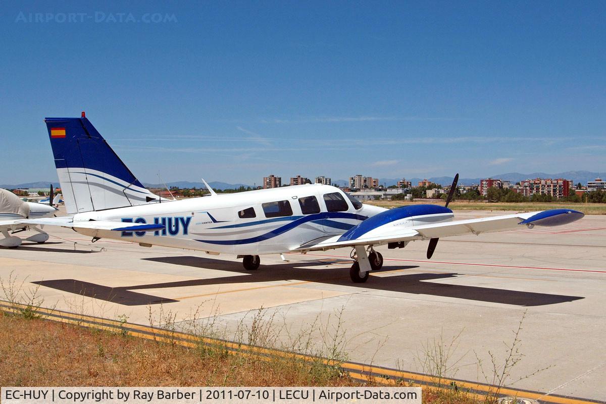EC-HUY, Piper PA-34-200T C/N 347570013, Piper PA-34-200T Seneca II [34-7570013] Madrid-Cuatro Vientos~EC 10/07/2011