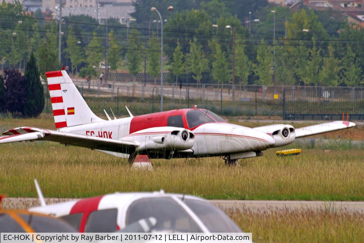 EC-HOK, Piper PA-34-200 C/N 34-7350320, Piper PA-34-200 Seneca [34-7350320] Barcelona-Sabadell~EC 12/07/2011
