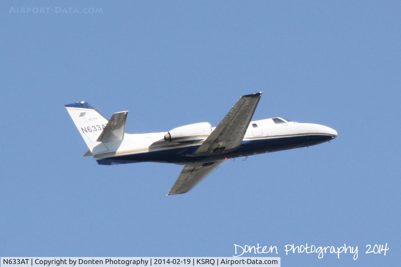 N633AT, Cessna 500 Citation I C/N 500-0087, Cessna Citation (N633AT) departs Sarasota-Bradenton International Airport
