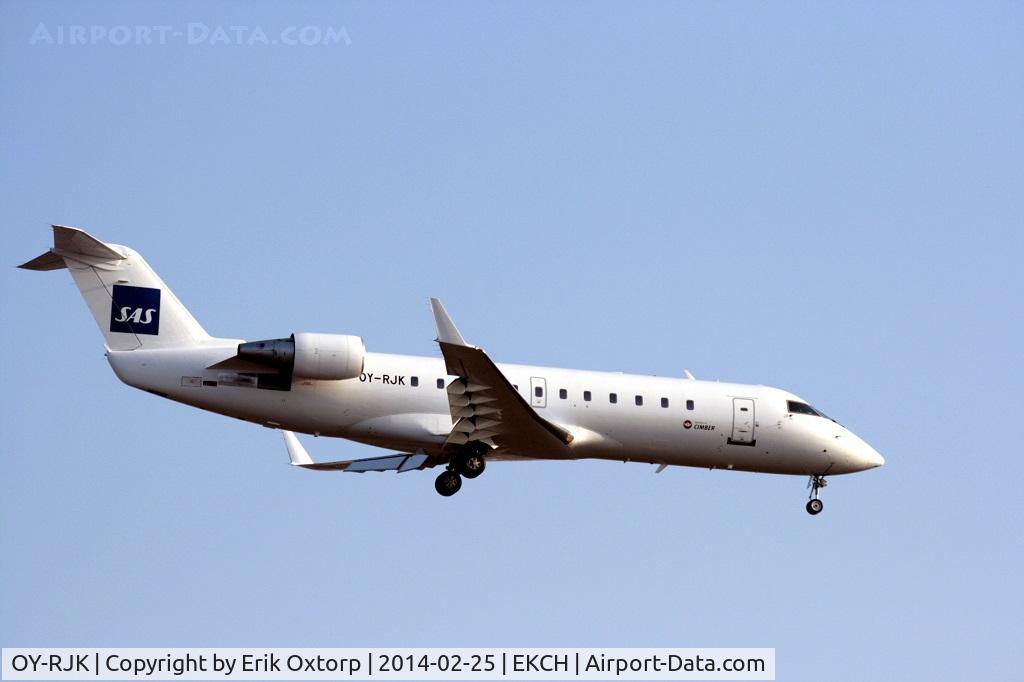 OY-RJK, 2002 Bombardier CRJ-200ER (CL-600-2B19) C/N 7622, OY-RJK (ex EC-IDC) arriving from BRU on a SAS-flight