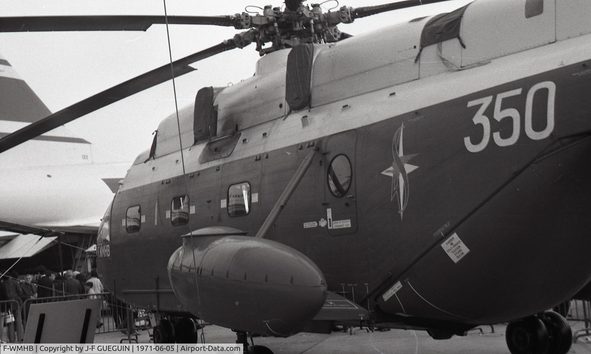 F-WMHB, Aerospatiale SA-321G Super Frelon C/N 145, At Paris-Le Bourget Airshow 1971; this commercial version for 27 passengers Aerospatiale SA-321JA results from the convertion of the military airframe SA-321G cn 145; it will be acquired later by China for military purposes.
