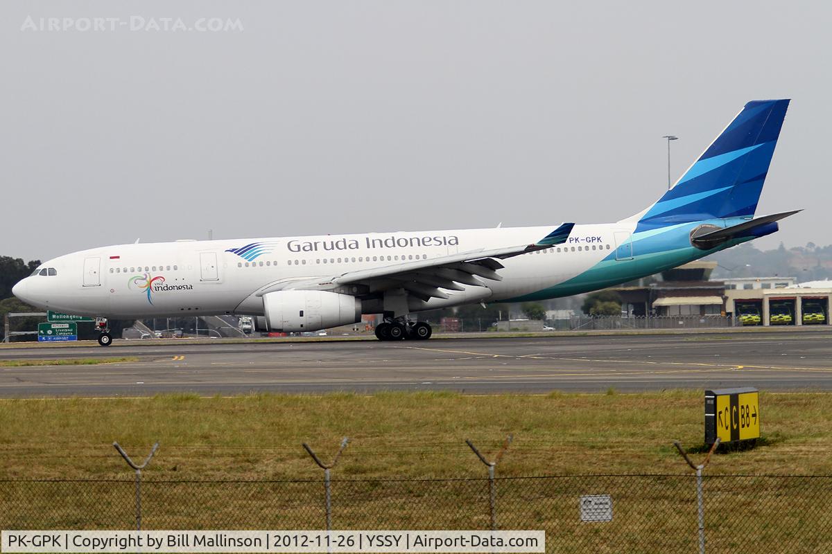 PK-GPK, 2009 Airbus A330-243 C/N 1028, rolling on 16R