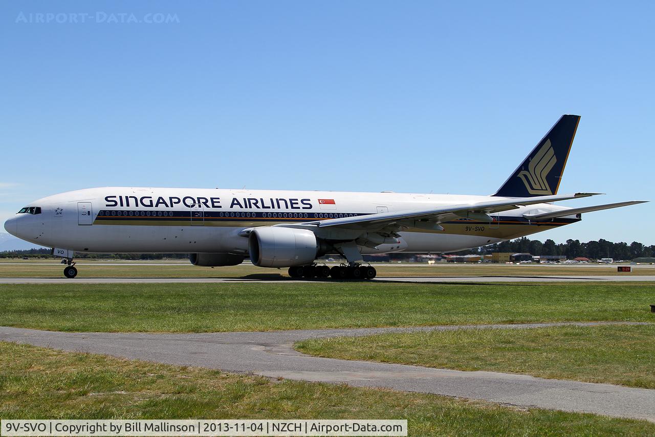 9V-SVO, 2004 Boeing 777-212/ER C/N 28533, taxiing to 02