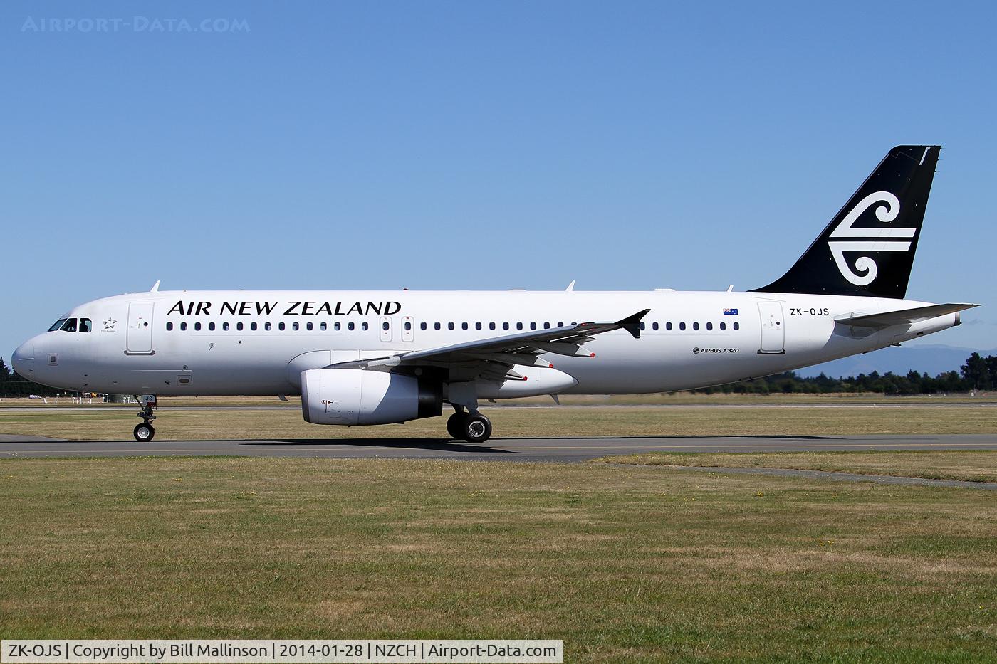 ZK-OJS, 2011 Airbus A320-232 C/N 4926, taxiing to 02