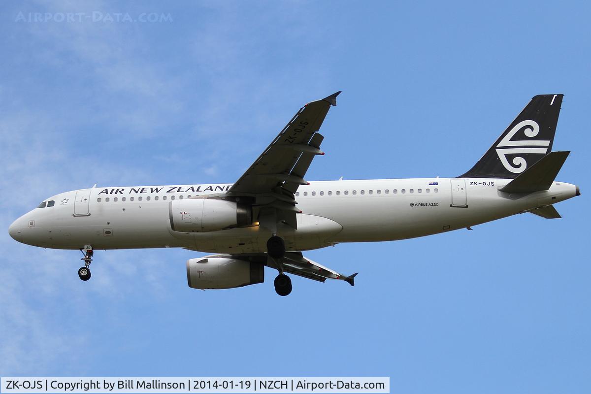 ZK-OJS, 2011 Airbus A320-232 C/N 4926, finals to 02