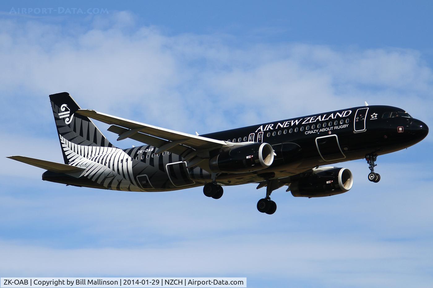 ZK-OAB, 2010 Airbus A320-232 C/N 4553, finals to 02
