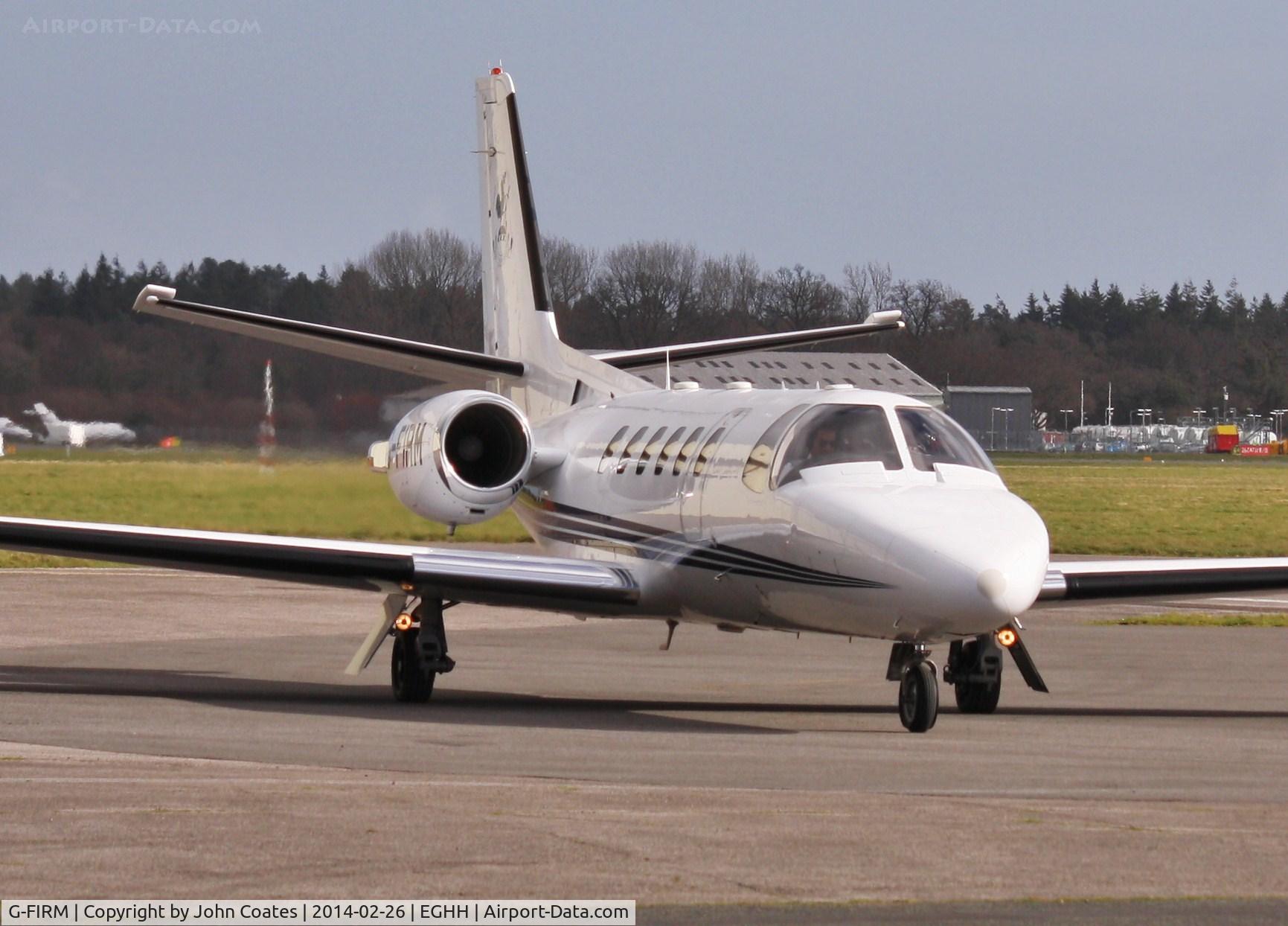 G-FIRM, 2000 Cessna 550B Citation Bravo C/N 550-0940, Parking at Signatures