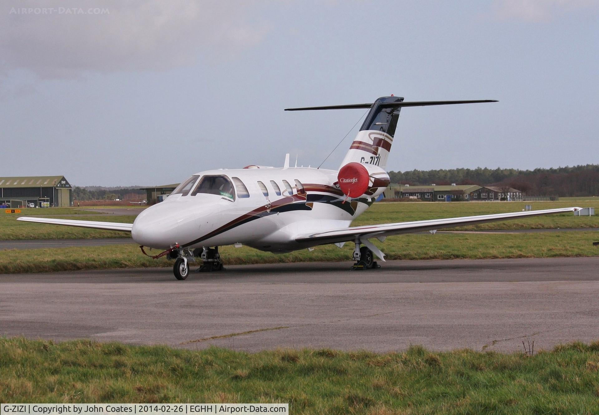G-ZIZI, 1999 Cessna 525 CitationJet C/N 525-0345, Regular at CSE