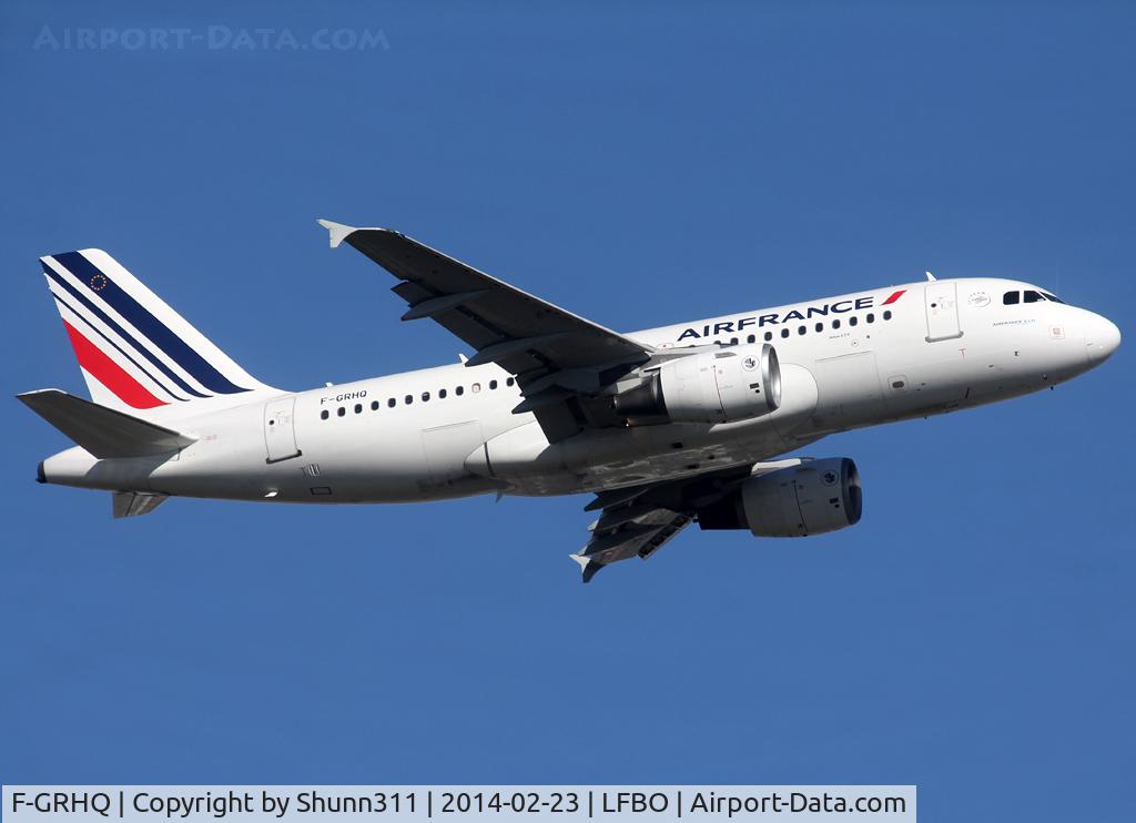 F-GRHQ, 2000 Airbus A319-111 C/N 1404, Climbing after take off from rwy 14L... Now in new c/s