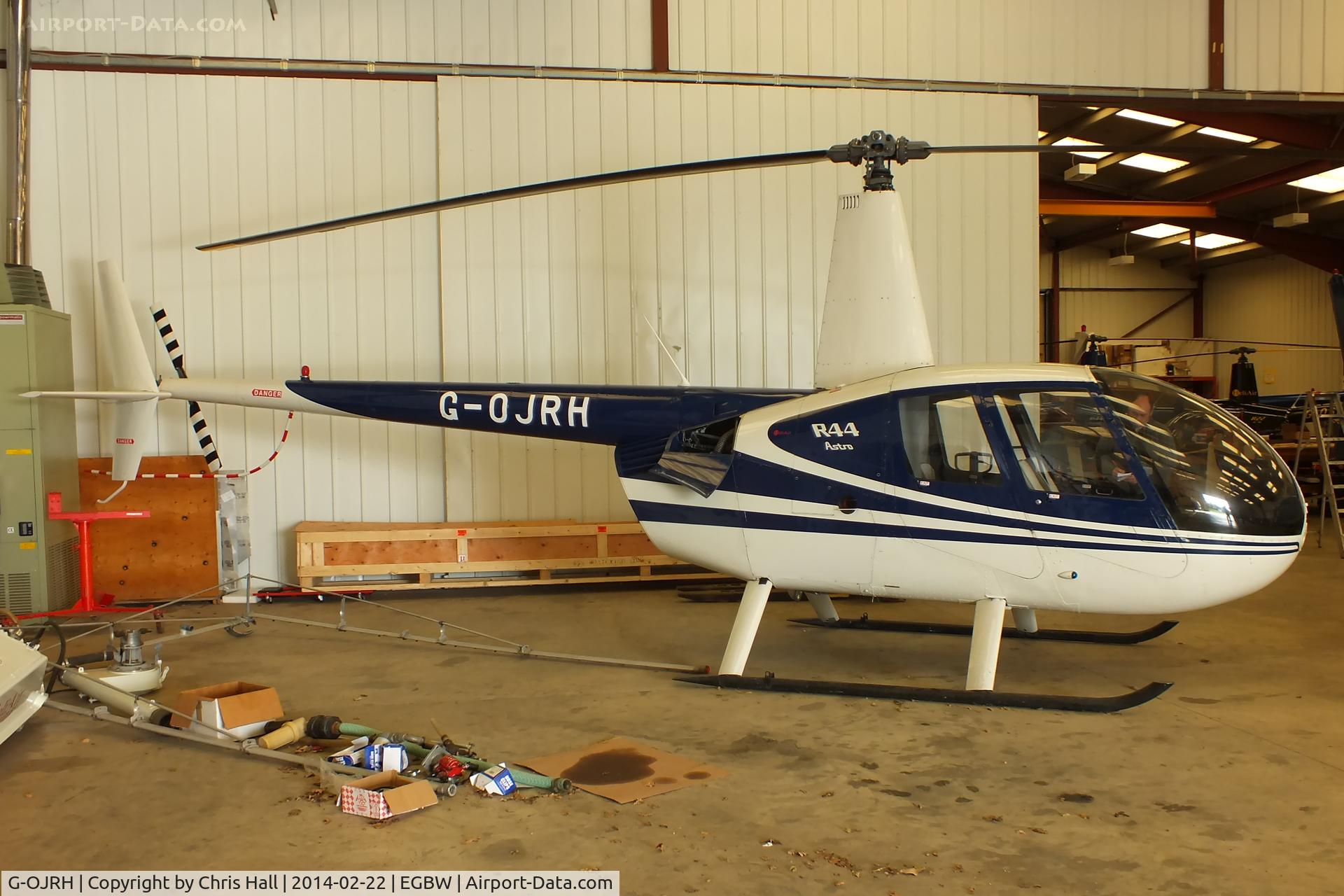 G-OJRH, 1997 Robinson R44 Astro C/N 0321, at Wellesbourne Mountford