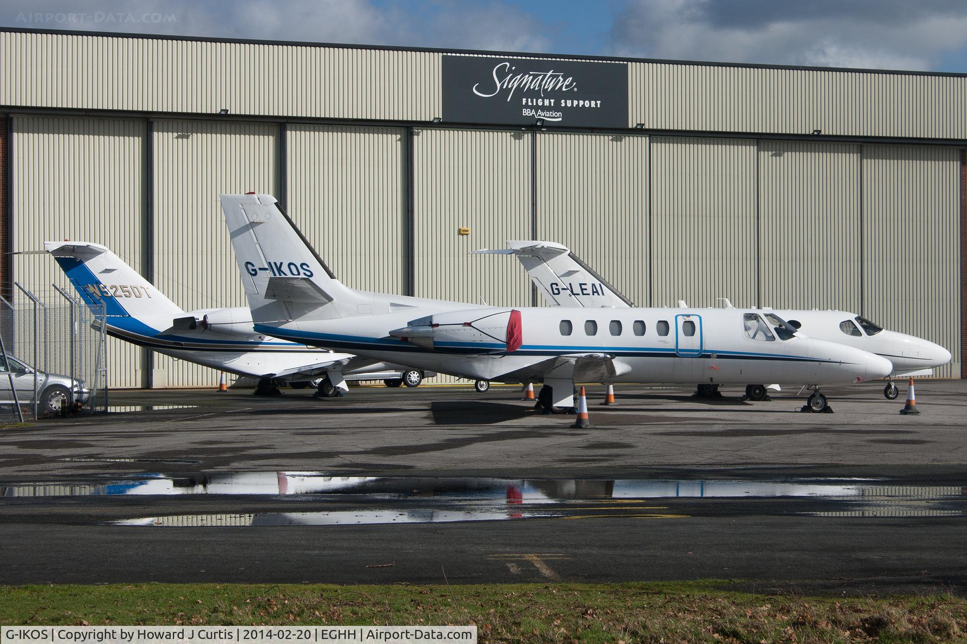 G-IKOS, 2001 Cessna 550 Citation Bravo C/N 550-0957, Along with CitationJet N525DT and Citation Mustang G-LEAI.