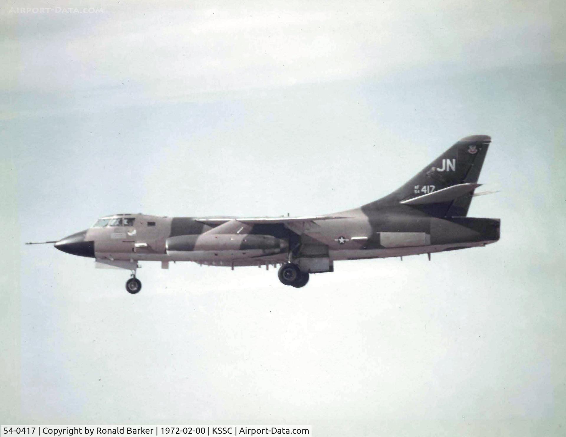 54-0417, 1954 Douglas EB-66E Destroyer C/N 44717, EB-66E Approach to Shaw