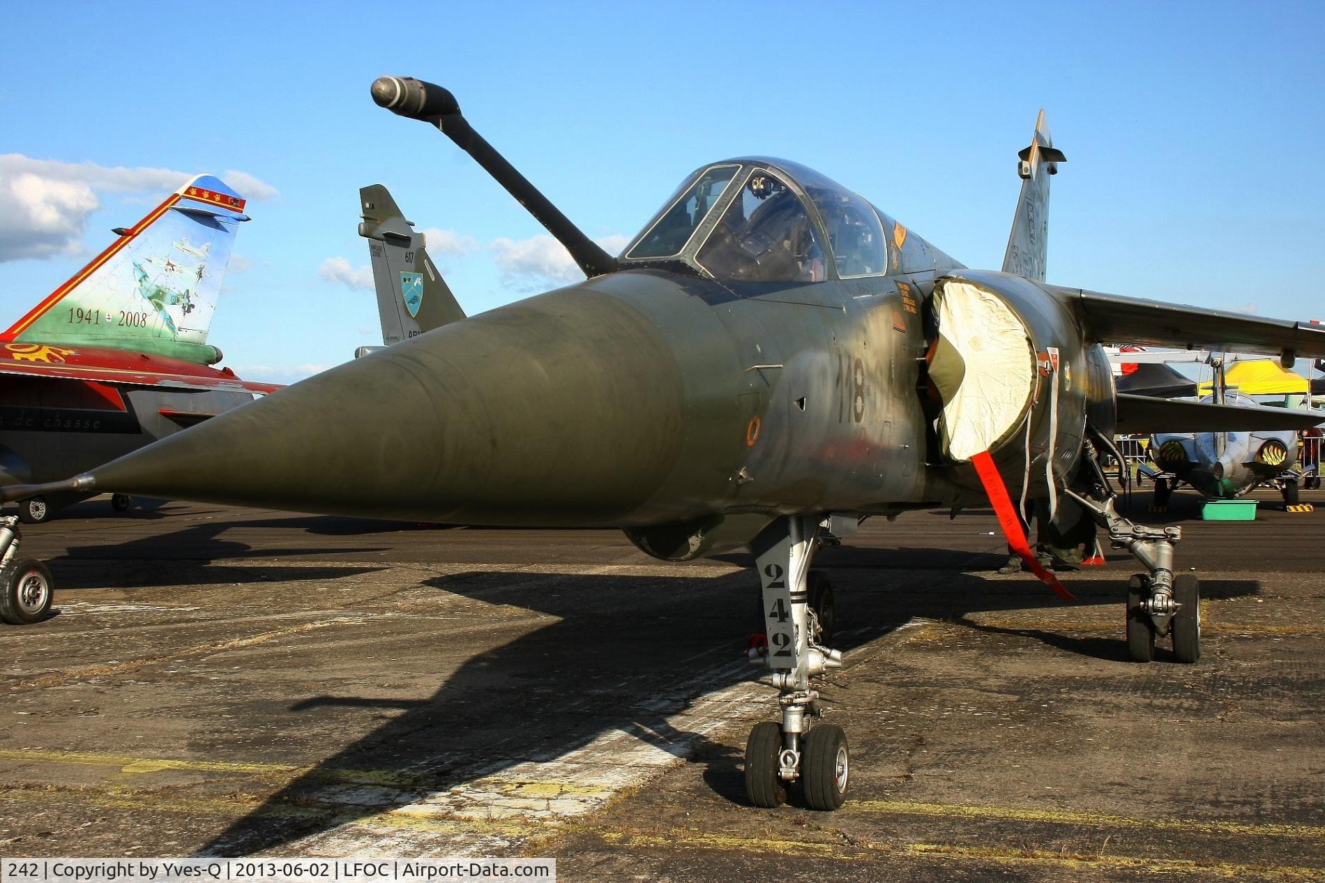 242, Dassault Mirage F.1CT C/N 242, Dassault Mirage F1CT, Static Display, Châteaudun Air Base 279 (LFOC) Open day 2013