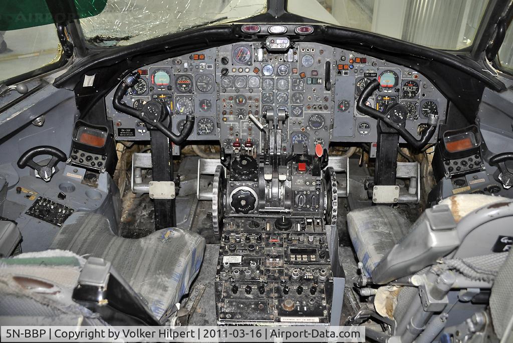 5N-BBP, 1969 BAC 111-518FG One-Eleven C/N BAC.202, cockpit view