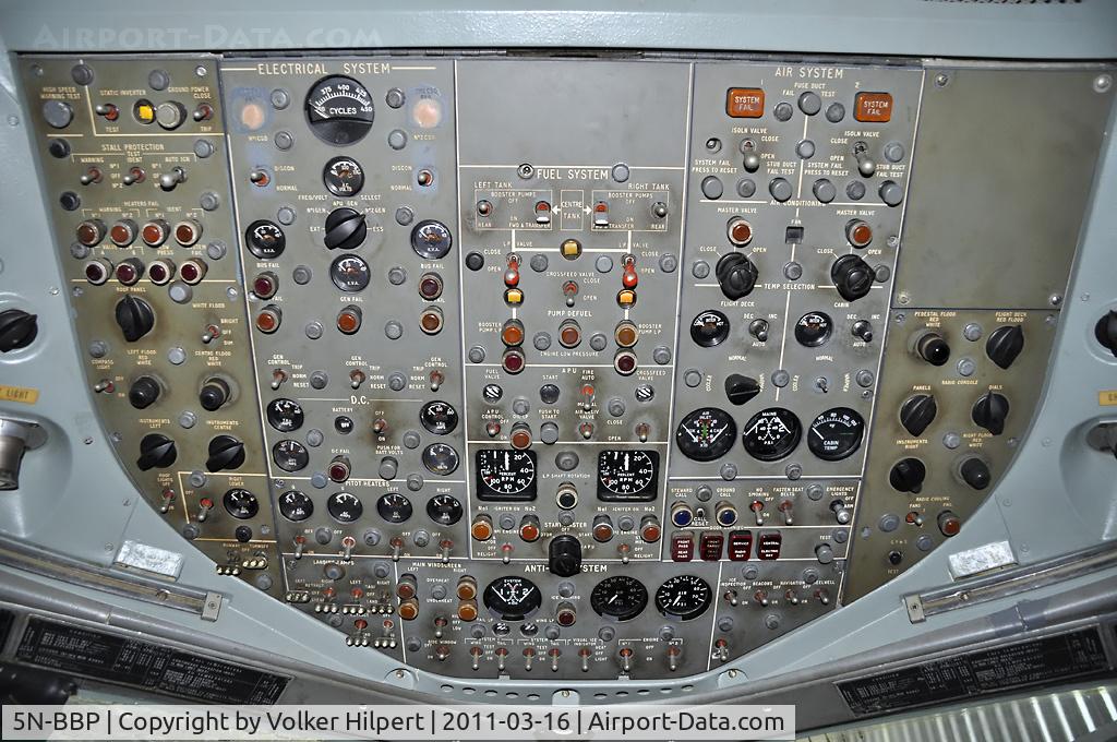 5N-BBP, 1969 BAC 111-518FG One-Eleven C/N BAC.202, cockpit view