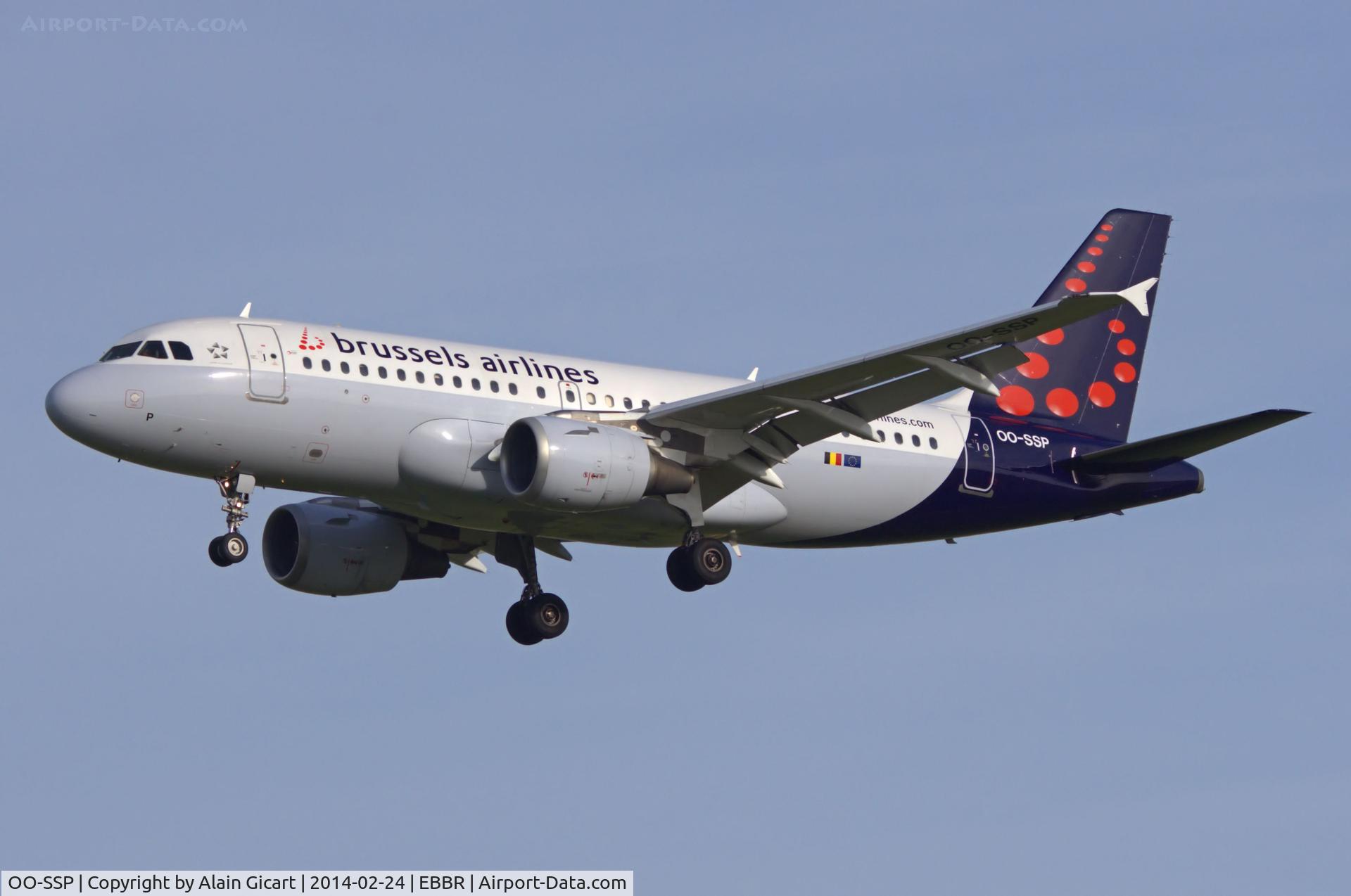 OO-SSP, 1996 Airbus A319-113 C/N 644, landing