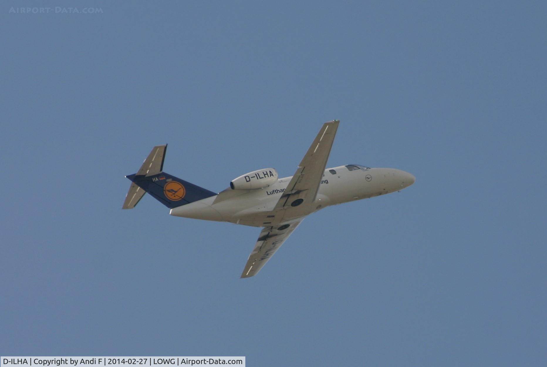 D-ILHA, Cessna 525 CitationJet CJ1+ C/N 525-0696, Lufthansa Flight Training Cessna 525 Citation CJ1+