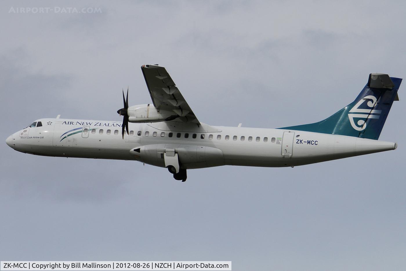 ZK-MCC, 2004 ATR 72-212A C/N 714, away from 02