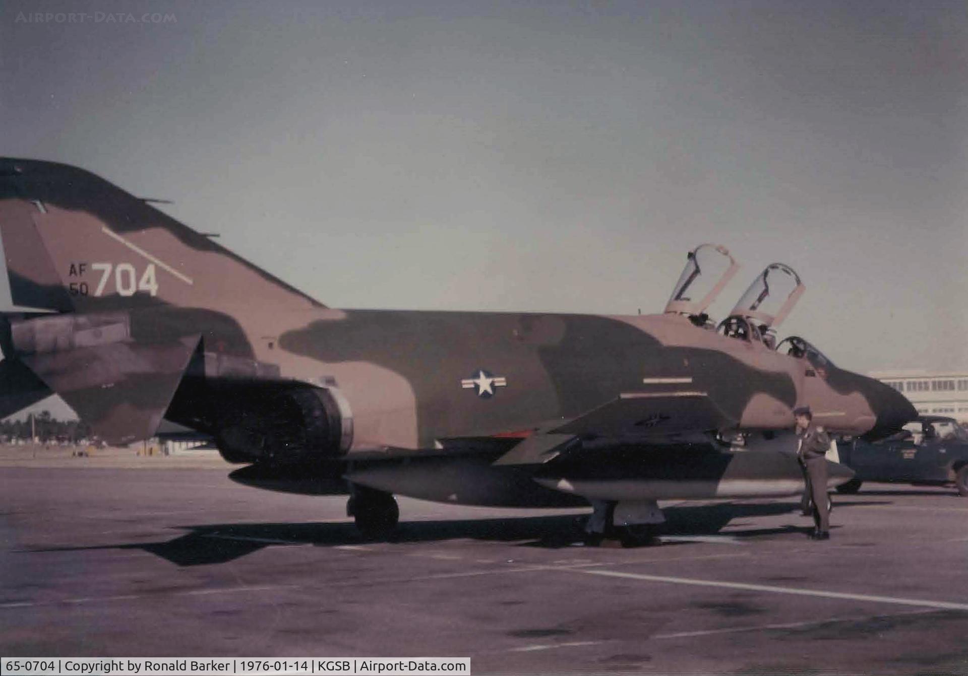 65-0704, 1965 McDonnell F-4D Phantom II C/N 1748, Aircraft delivery aircraft at SJ