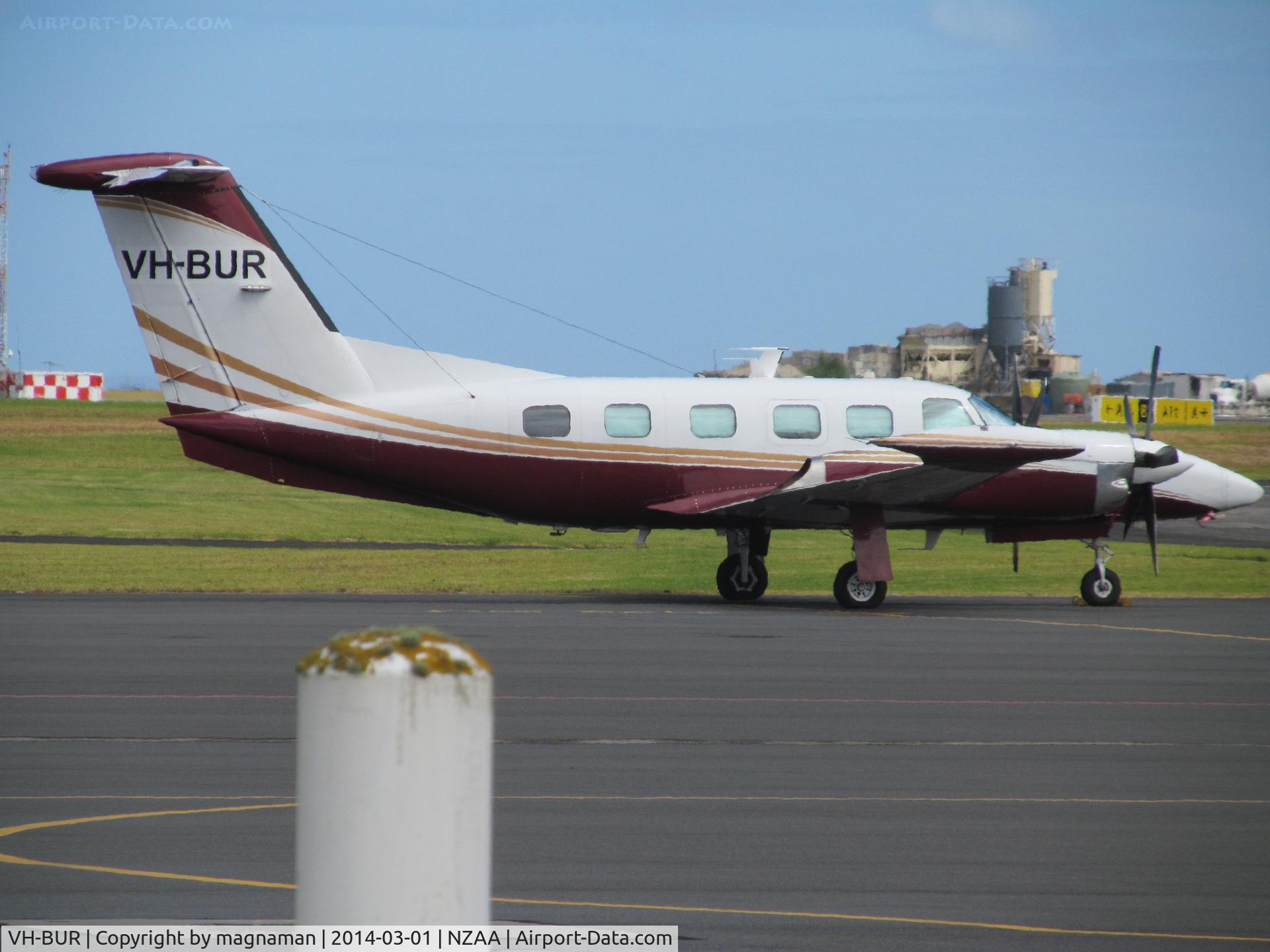 VH-BUR, 1984 Piper PA-42-1000 Cheyenne IV C/N 42-5527019, Been out and back