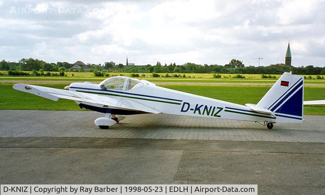 D-KNIZ, 1987 Scheibe SF-25C Falke 2000 C/N 44430, Scheibe SF-25C Falke 2000 [44430] Hamm-Lippeweisen~D 23/05/1998. Cancelled in 2005 fate unknown.