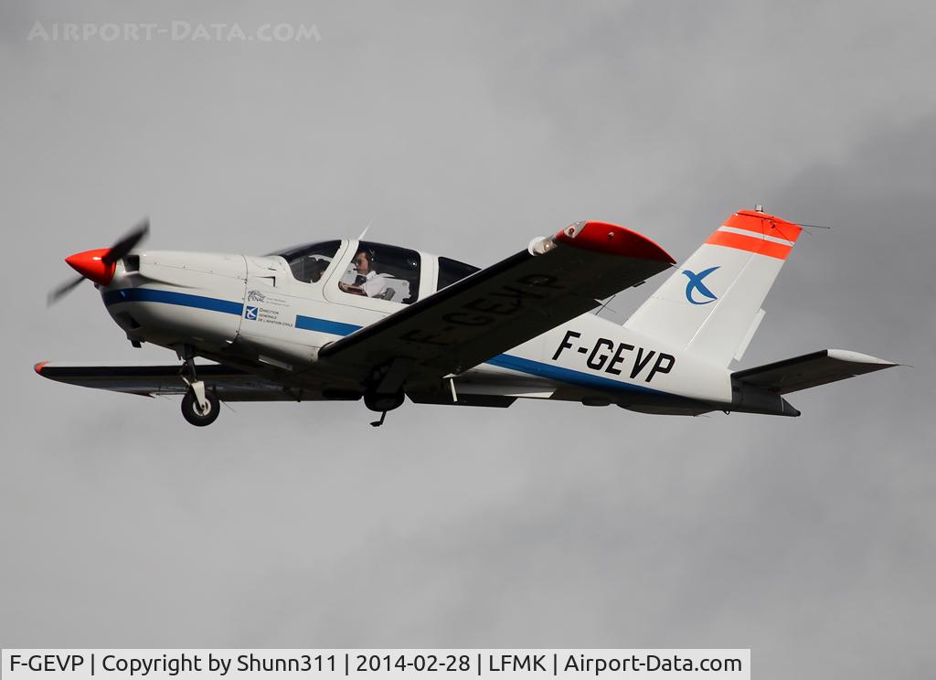 F-GEVP, Socata TB-20 C/N 753, Taking off from rwy 28