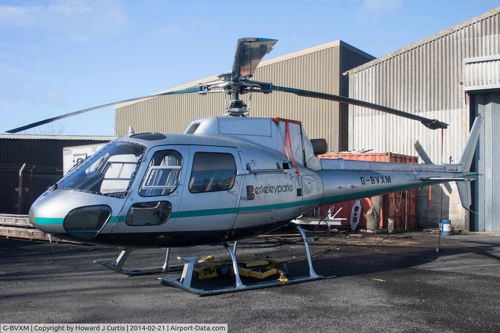 G-BVXM, 1987 Aerospatiale AS-350B Ecureuil C/N 2013, Berkeley Parks. Sparkford, Somerset.