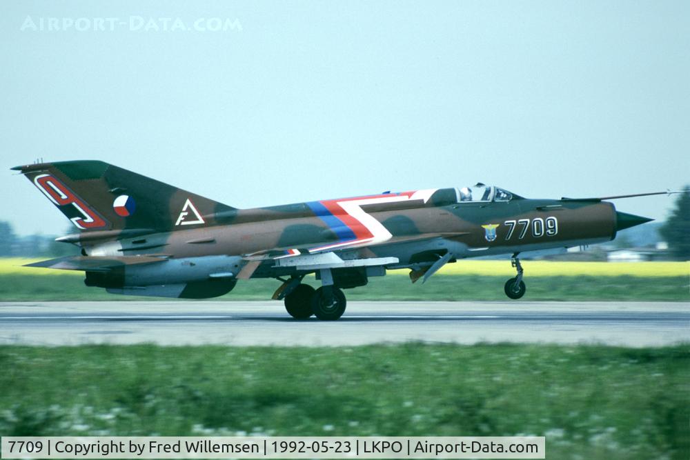 7709, Mikoyan-Gurevich MiG-21MF C/N 967709, 9.sbolp a/c in a striking color scheme at Prerov