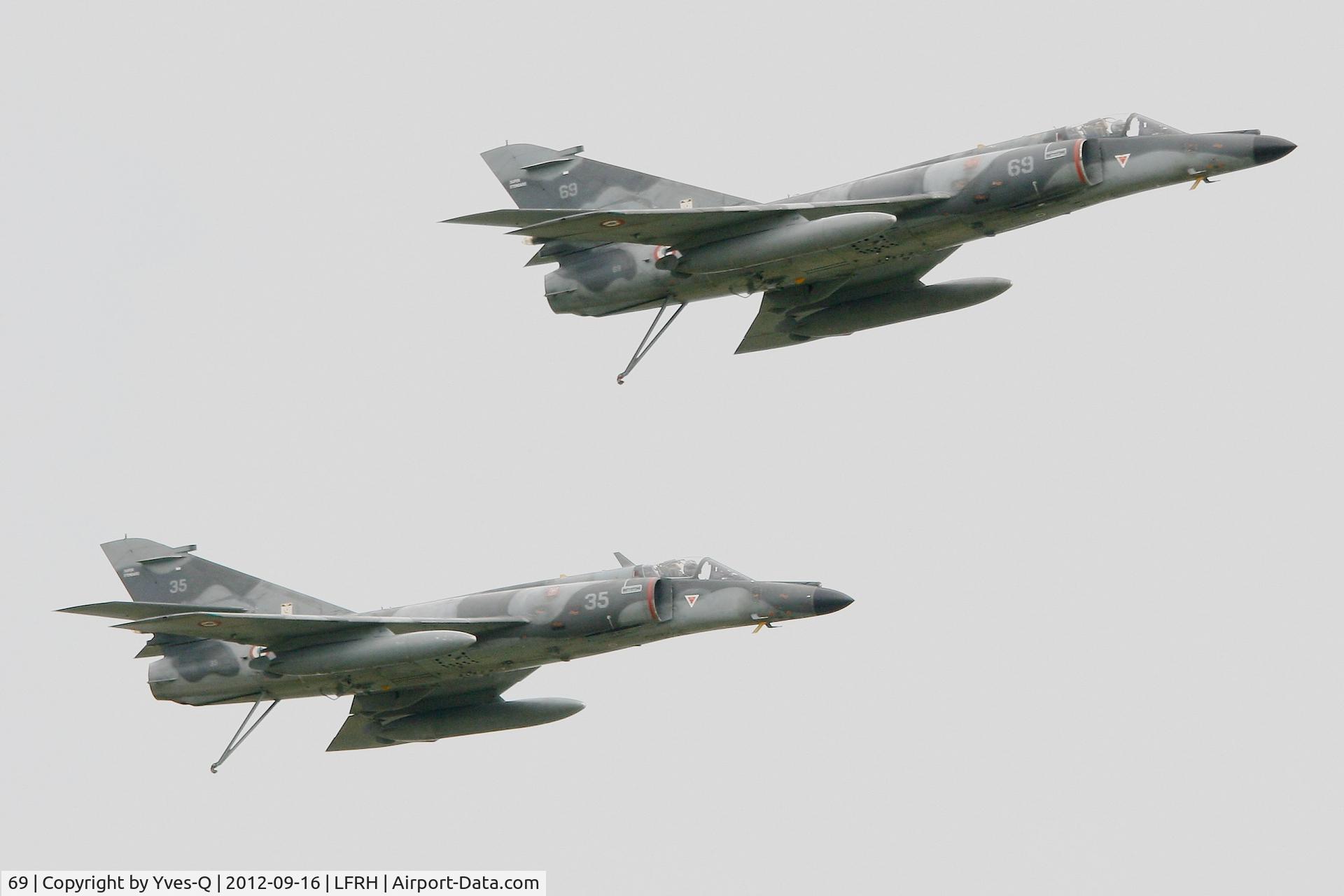 69, Dassault Super Etendard C/N 69, French Naval Aviation Dassault Super Etendard M (SEM), Lann Bihoué Air Base (LFRH-LRT) Open day 2012