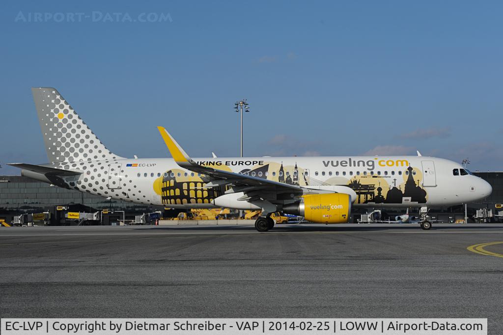 EC-LVP, 2013 Airbus A320-214 C/N 5587, Vueling Airbus 320