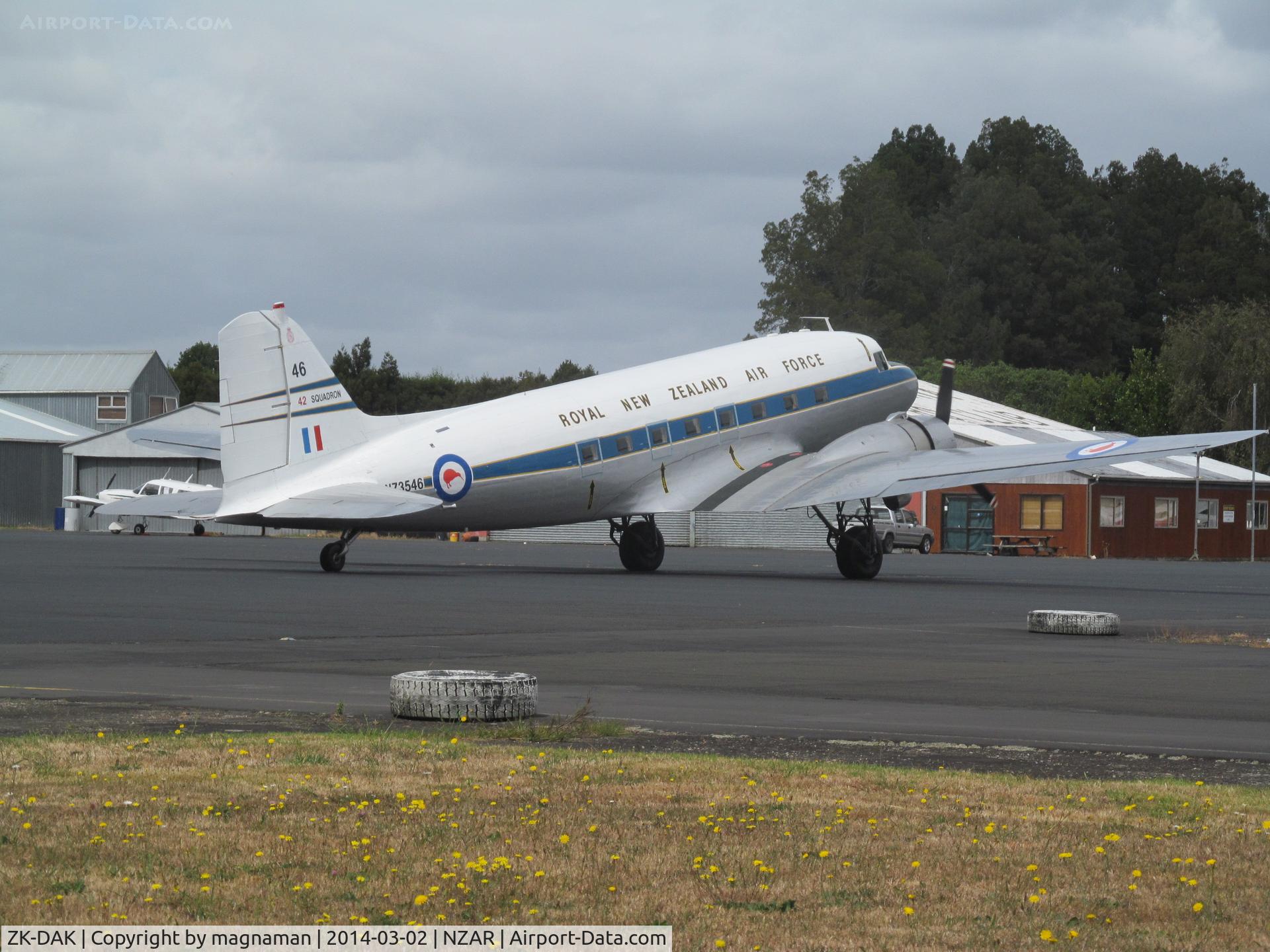 ZK-DAK, 1944 Douglas DC3C-S1C3G (C-47B) C/N 15035, and coming to rest