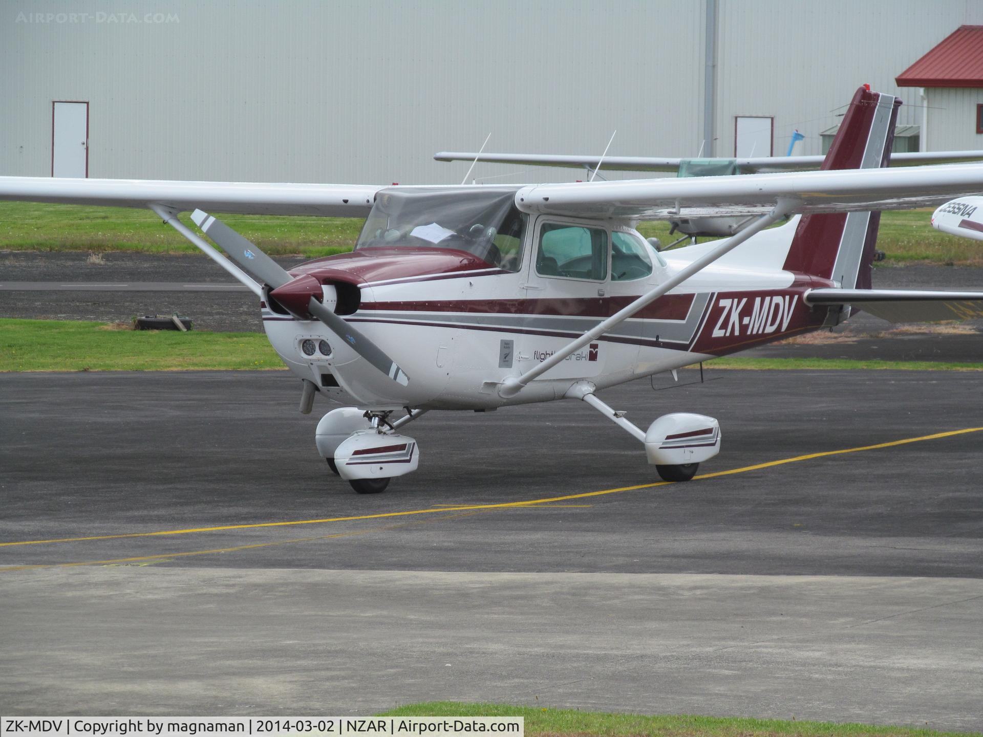 ZK-MDV, 1979 Cessna 172N C/N 17273249, Parked up