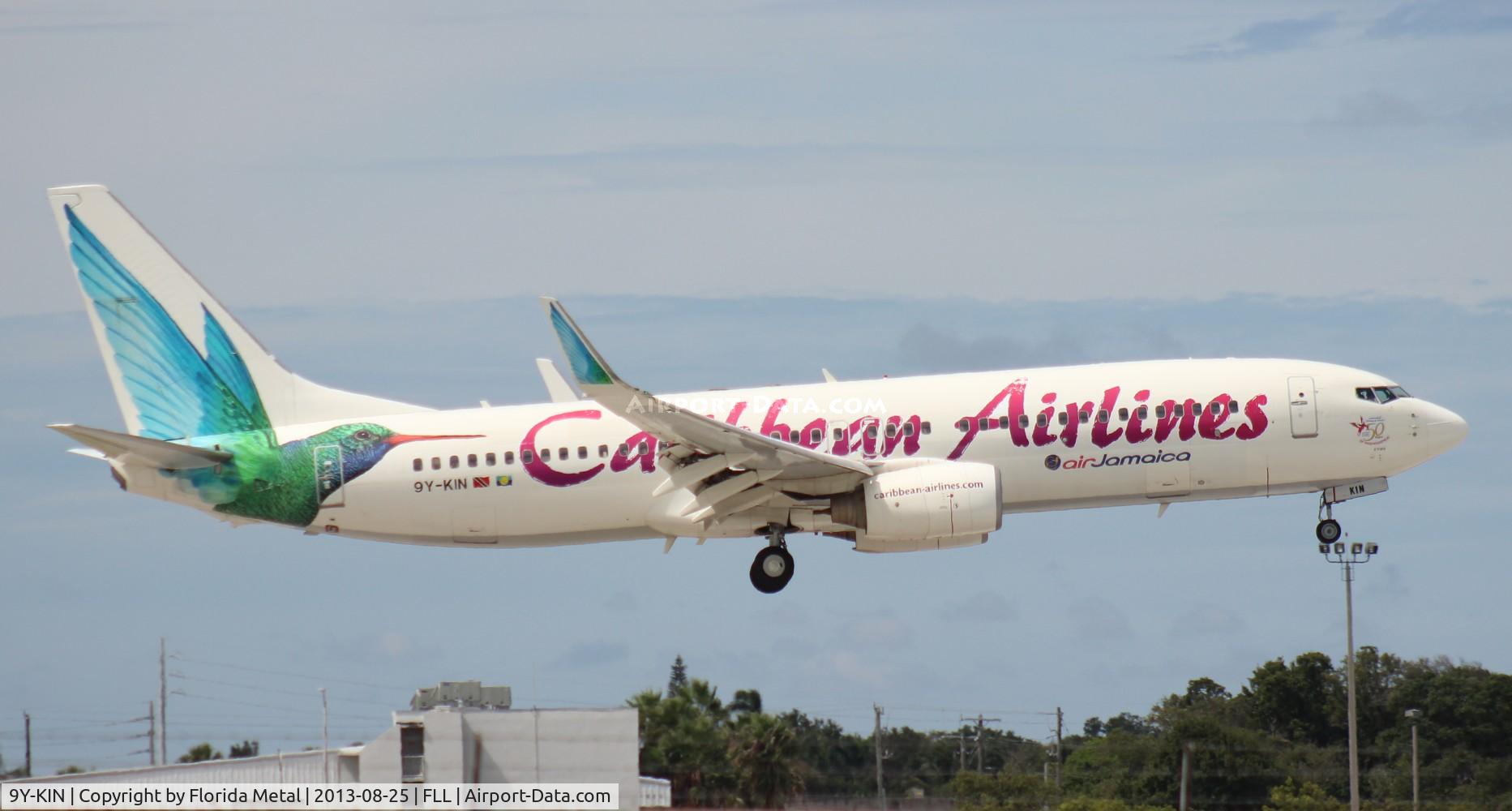 9Y-KIN, 2000 Boeing 737-8Q8 C/N 28234, Caribbean 737-800