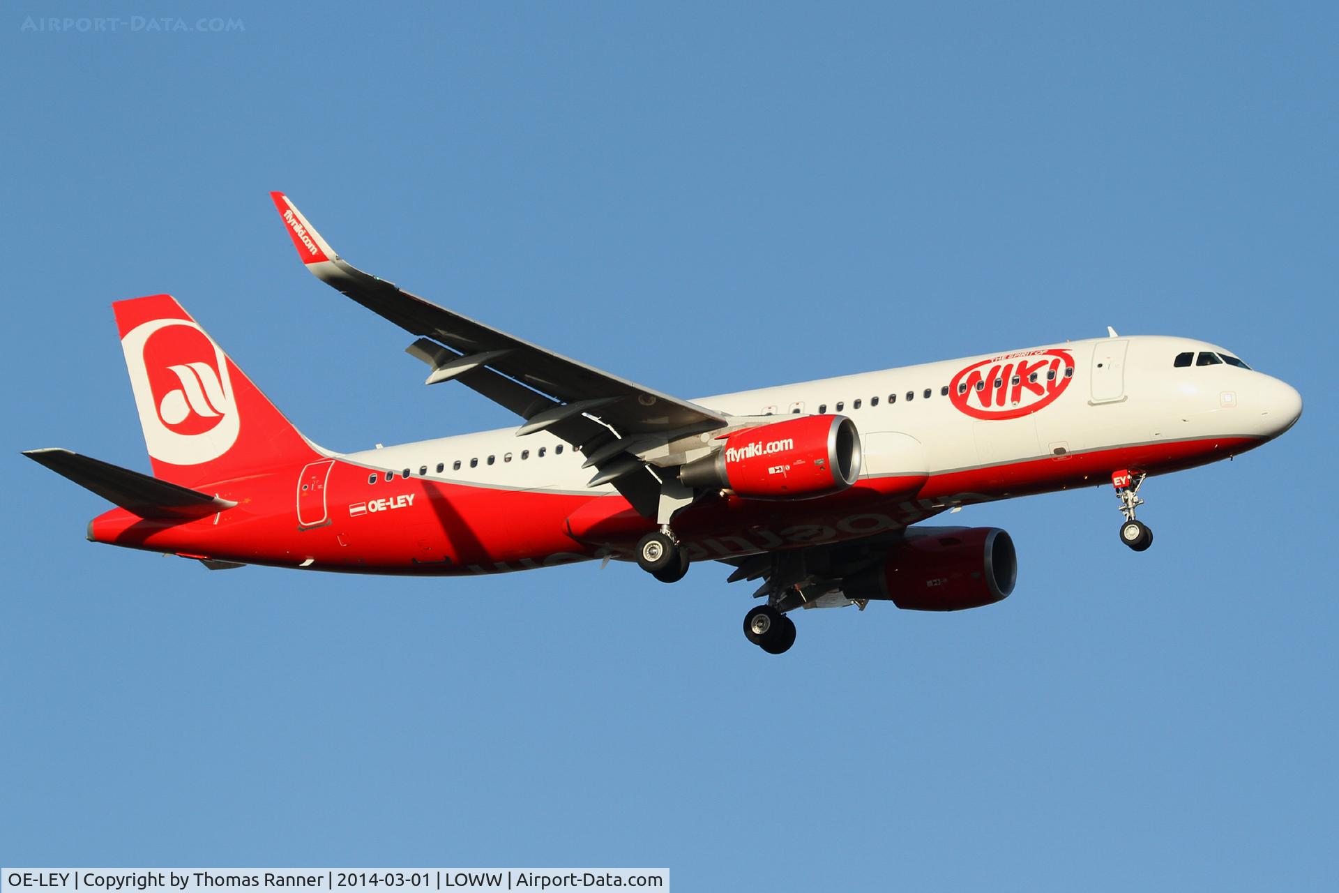 OE-LEY, 2013 Airbus A320-214 C/N 5648, Niki A320
