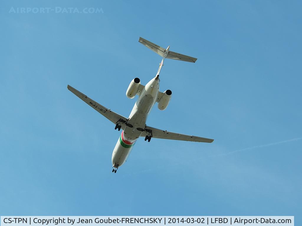 CS-TPN, 1998 Embraer EMB-145EP (ERJ-145EP) C/N 145099, landing 23 from LIS