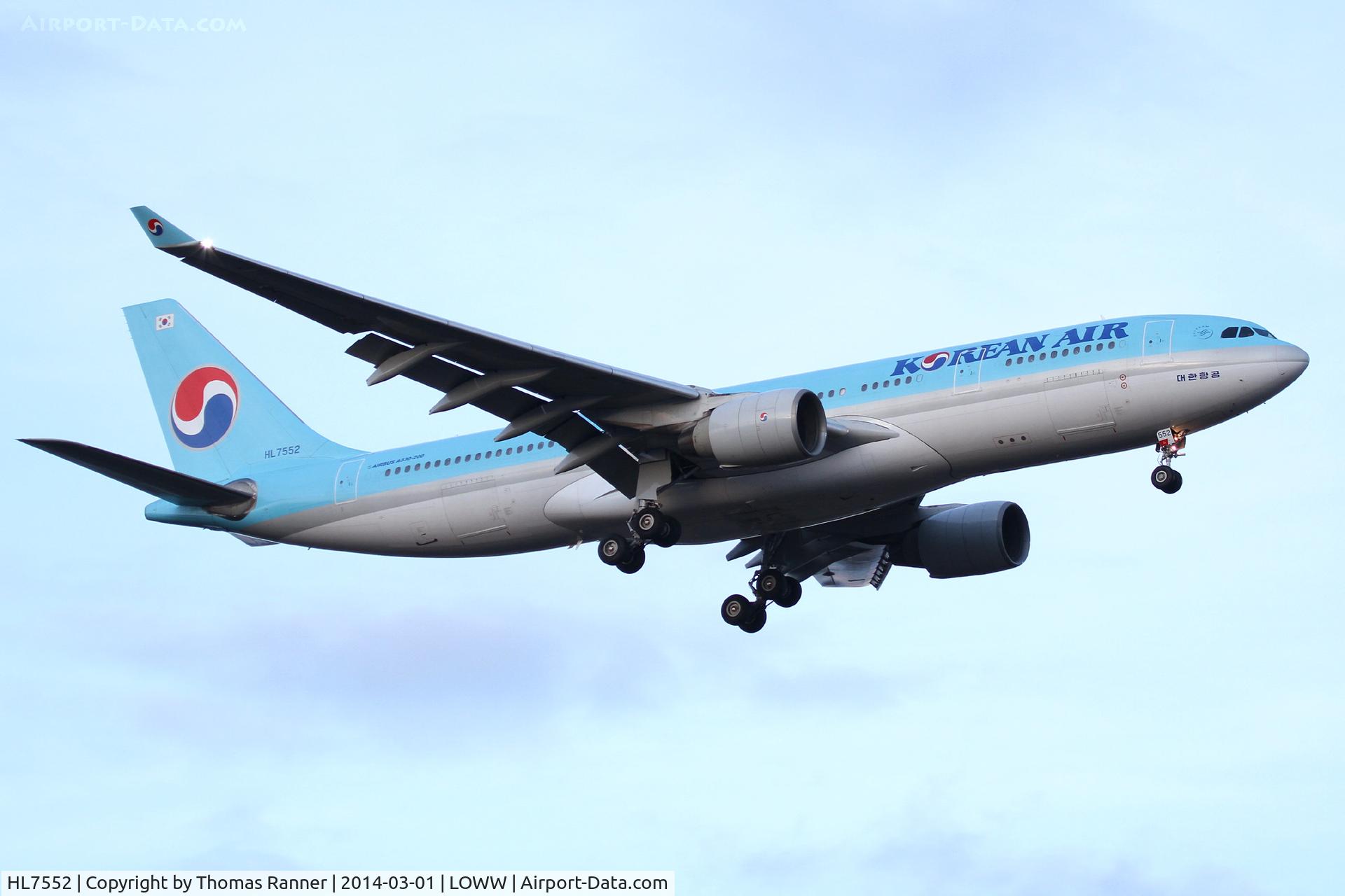 HL7552, 1999 Airbus A330-223 C/N 258, Korean Air A330
