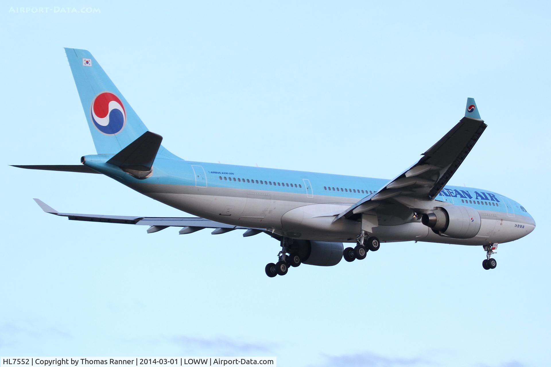 HL7552, 1999 Airbus A330-223 C/N 258, Korean Air A330