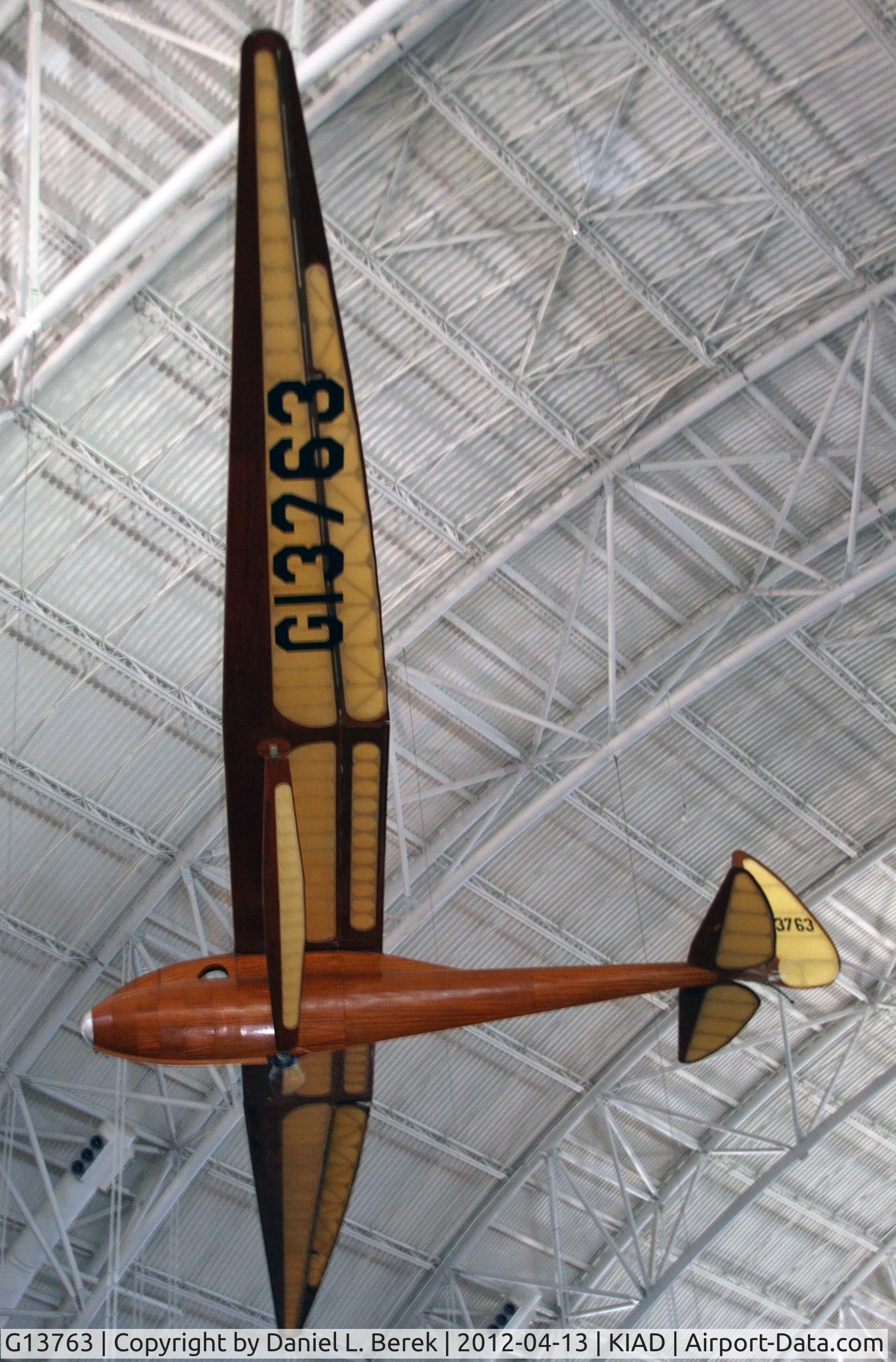 G13763, 1933 Bowlus-dupont I-S-2100 C/N 3, This aircraft is as much a work of art as a machine.