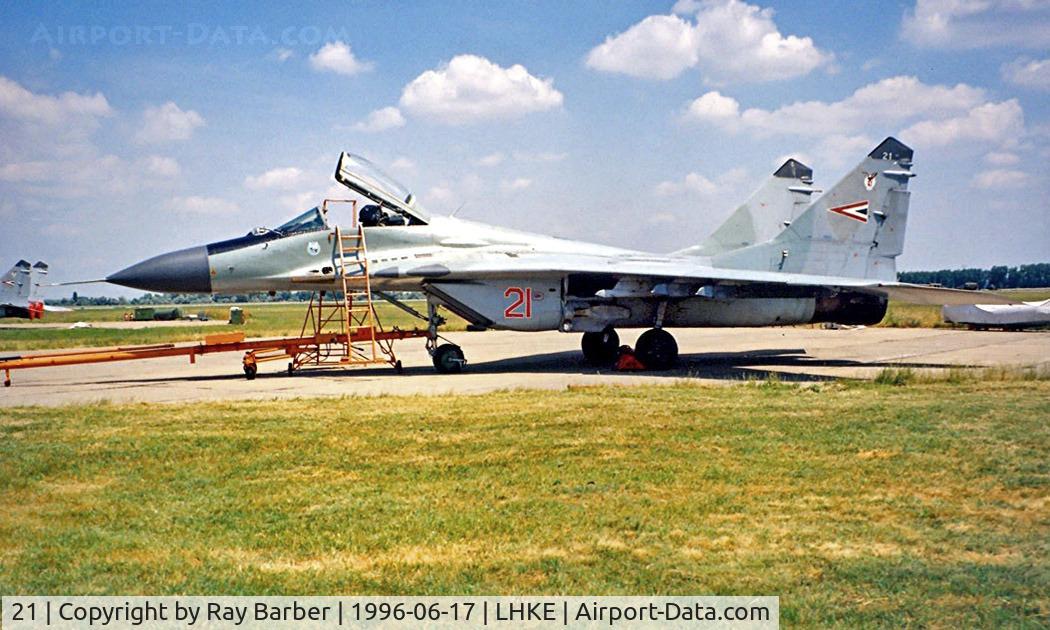 21, Mikoyan-Gurevich MiG-29 C/N 2960535192, Mikoyan-Gurevich MiG-29 Fulcrum [2960535192] (Hungarian Air Force) Kecskemet~HA 17/06/1996