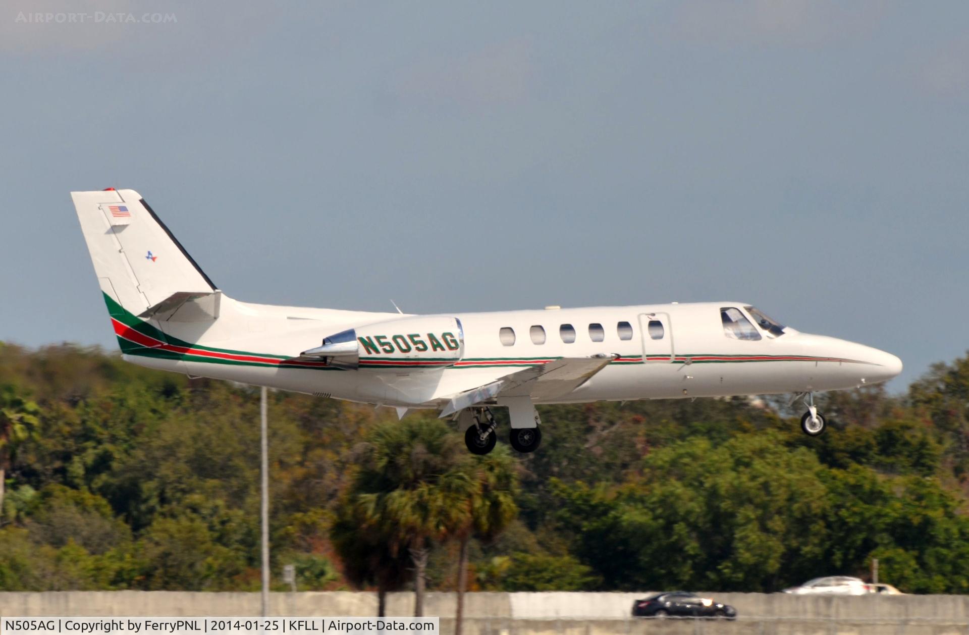 N505AG, 1999 Cessna 550 C/N 550-0905, Ce550 Citation landing in FLL