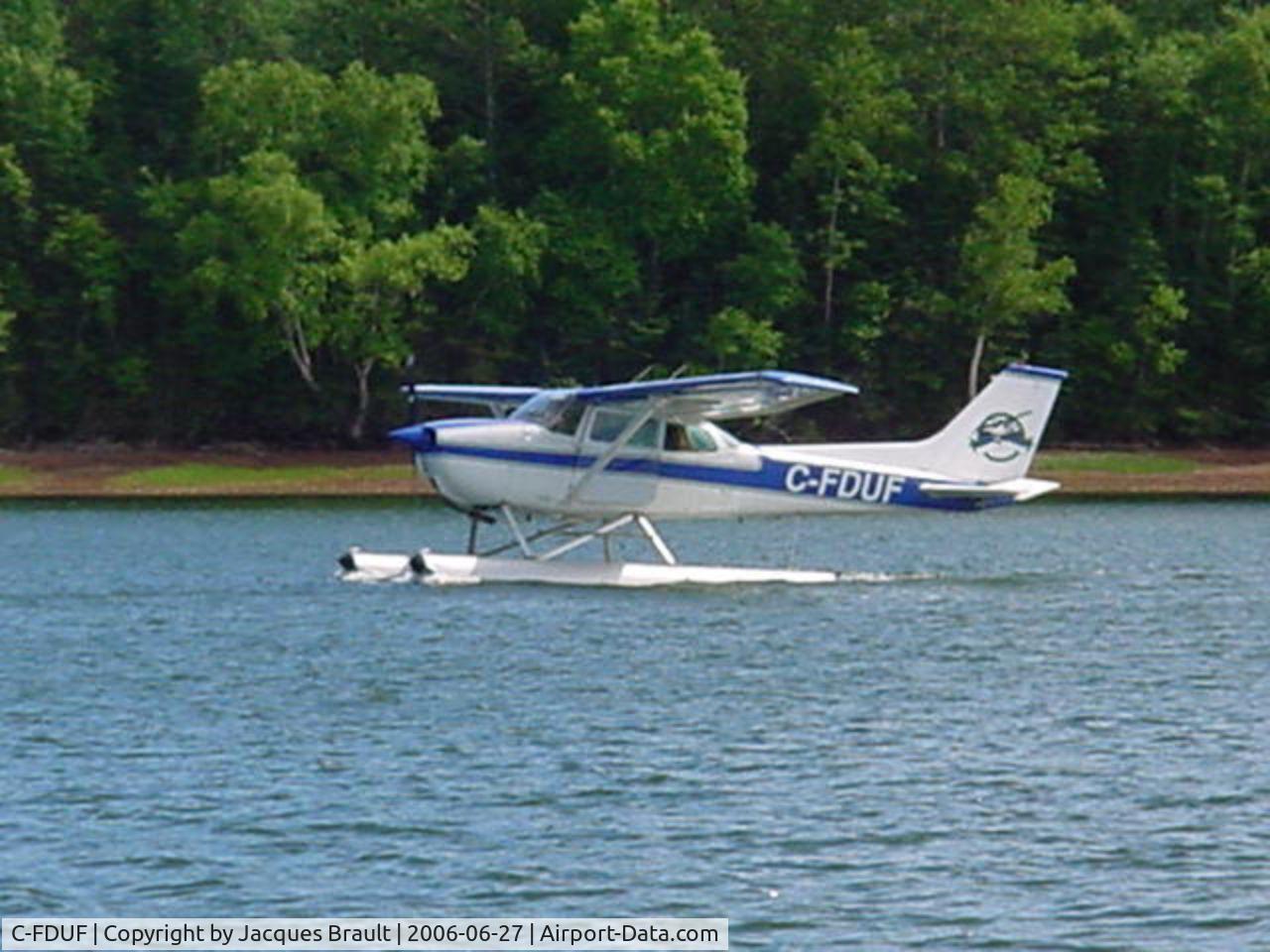 C-FDUF, 1972 Cessna 172L C/N 17259993, Murray Bay, Prince Edward Island, Canada. 27 June 2006