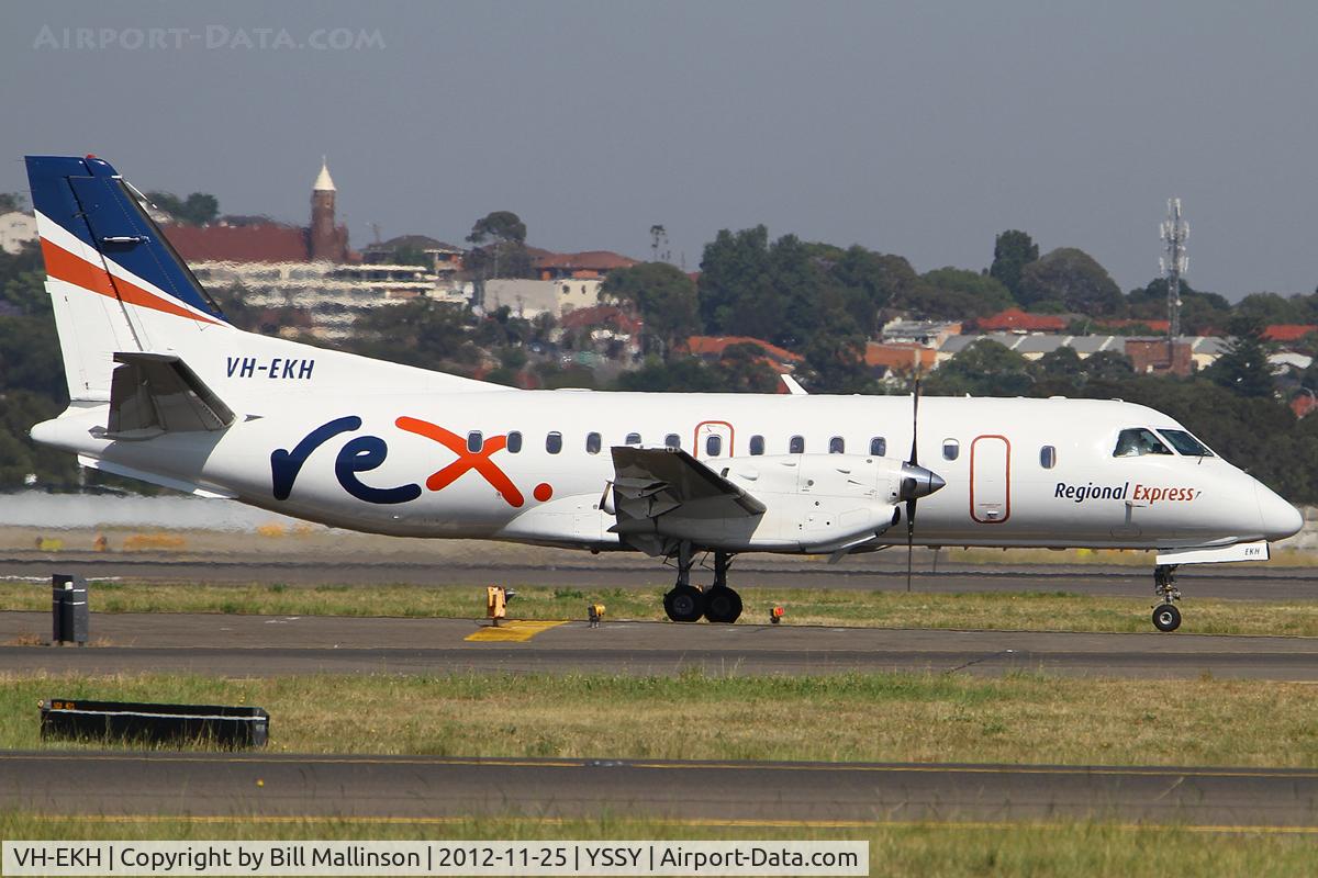 VH-EKH, 1995 Saab 340B C/N 340B-369, taxiing from 16L