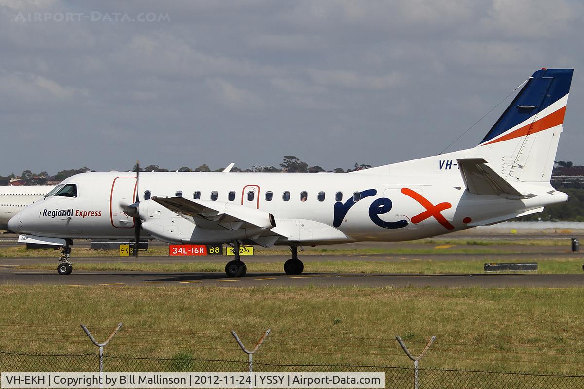VH-EKH, 1995 Saab 340B C/N 340B-369, taxiing to 16L
