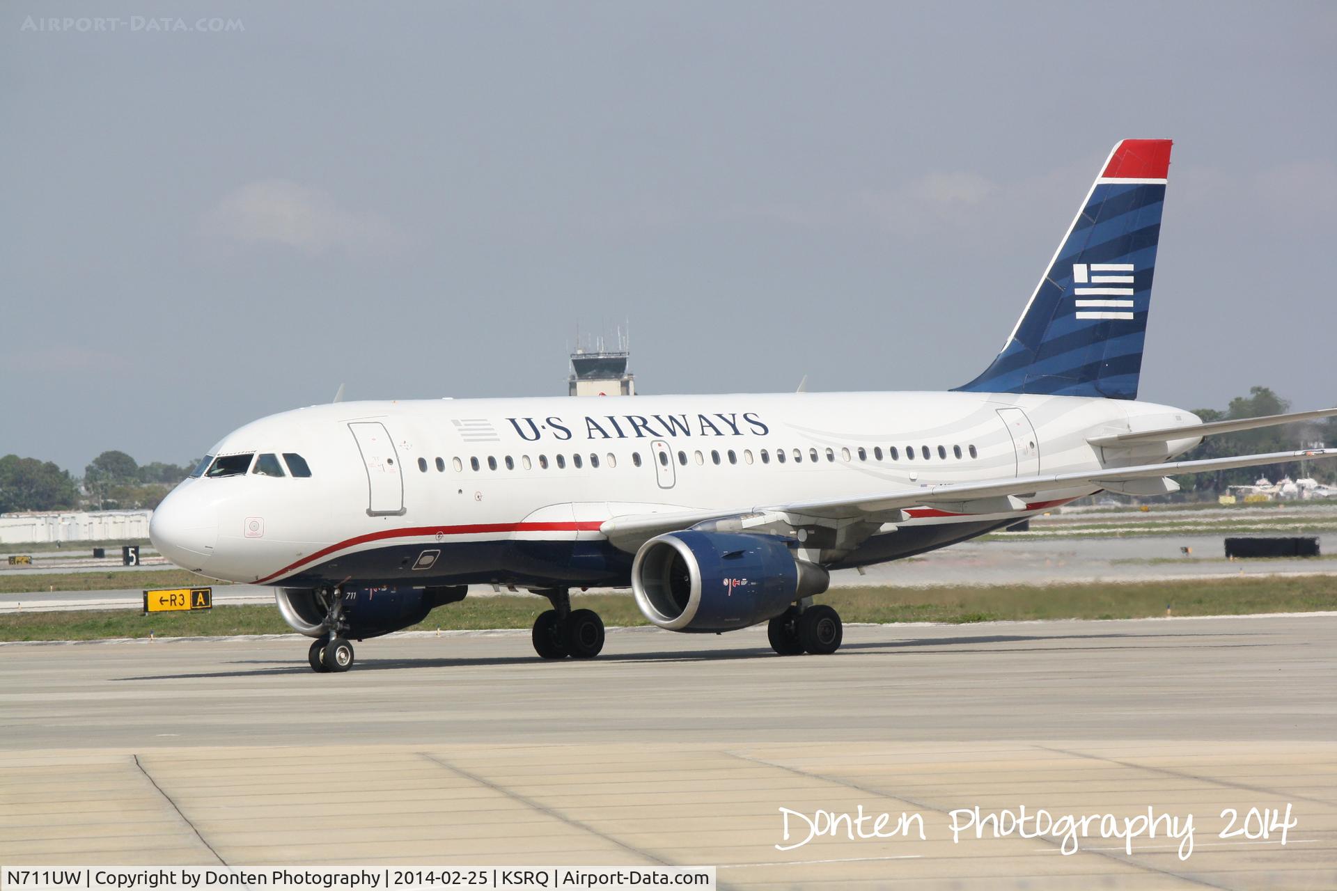 N711UW, 1999 Airbus A319-112 C/N 1033, US Air Flight 2015 (N711UW) arrives at Sarasota-Bradenton International Airport following a flight from Charlotte-Douglas International Airport