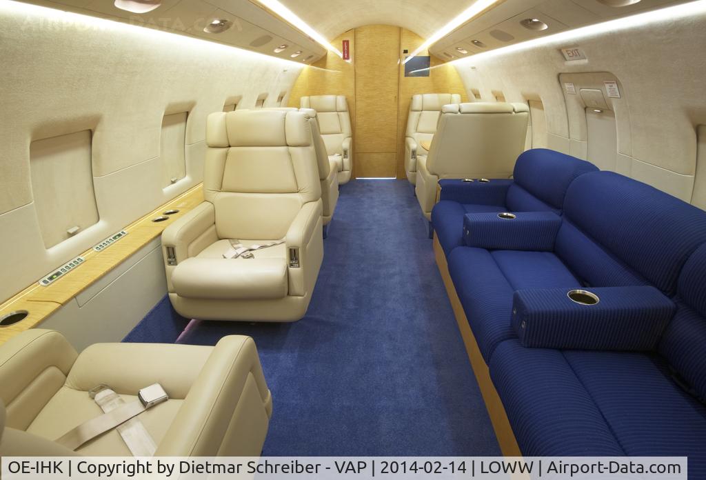OE-IHK, 1999 Bombardier Challenger 604 (CL-600-2B16) C/N 5422, CL600