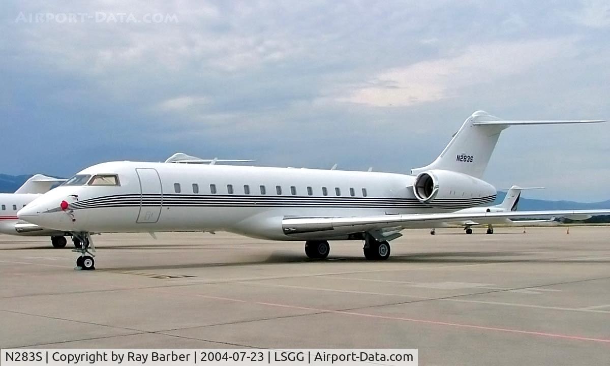N283S, 2001 Bombardier BD-700-1A10 Global Express C/N 9080, Bombardier BD-700-1A10 Global Express [9080] Geneva~HB 23/07/2004