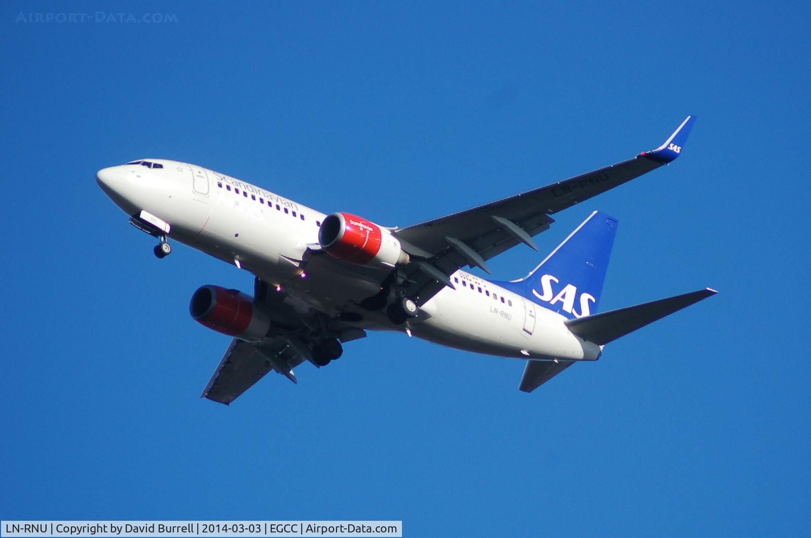 LN-RNU, 2009 Boeing 737-783 C/N 34548, SAS Boeing 737-783 LN-RNU on approach to Manchester Airport.