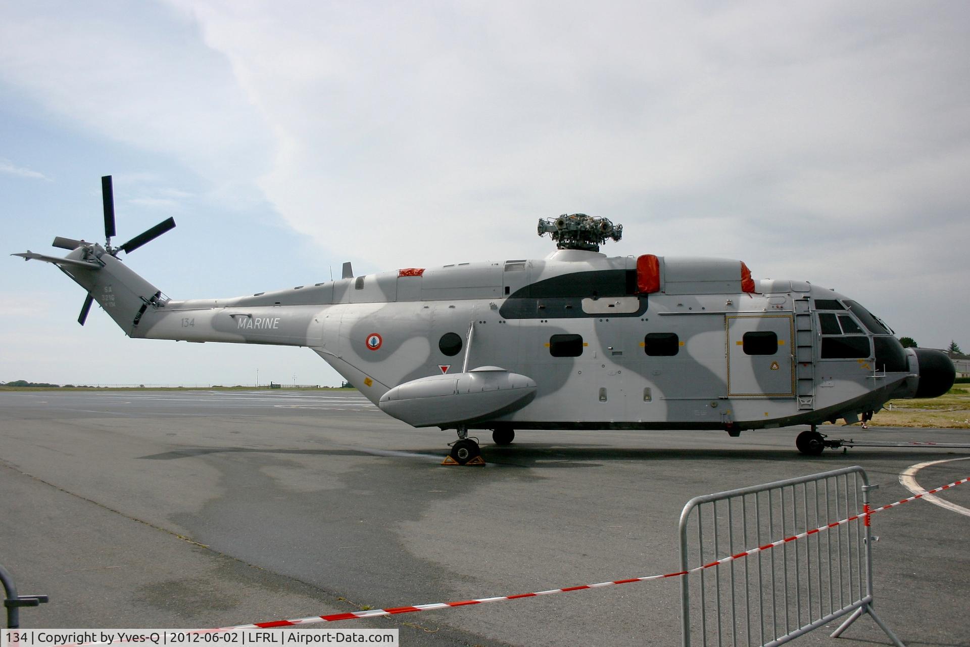 134, Aérospatiale SA-321G Super Frelon C/N 134, Aerospatiale SA-321G Super Frelon, pending its static display, Lanvéoc-Poulmic Naval Air Base (LFRL)
